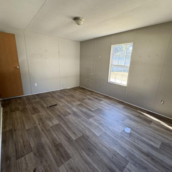 Photo 1 of 2 of home located at 109 Elijah Hill Lane Thomasville, GA 31792