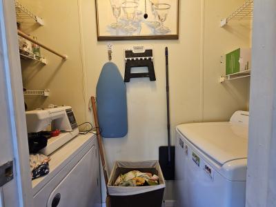 Photo 3 of 18 of home located at 411 La Coquina Edgewater, FL 32141