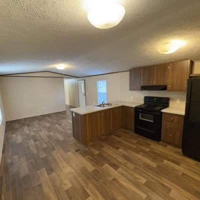 Photo 2 of 19 of home located at 120 Sparkleberry Circle Thomasville, GA 31792