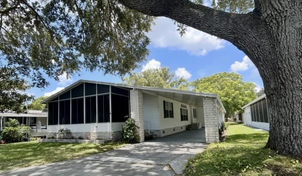 2000 Homes of merit Mobile Home For Sale