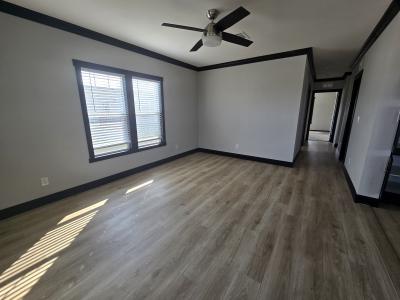 Photo 2 of 8 of home located at 445 Split Rail Parkway Kyle, TX 78640