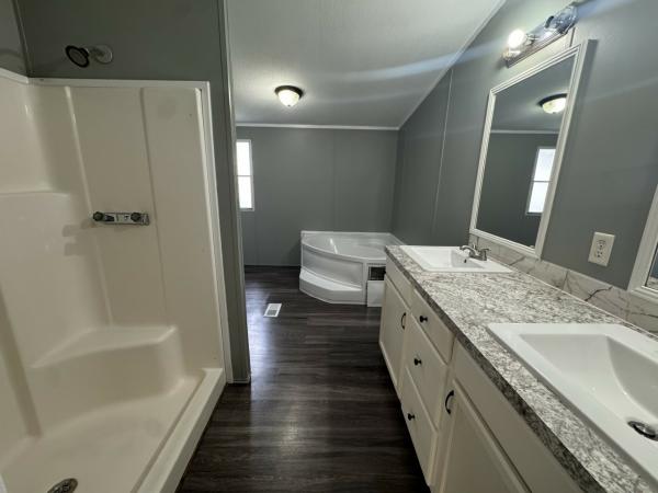 2000 Fleetwood Mobile Home