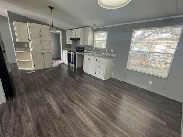 2000 Fleetwood Mobile Home