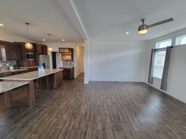 2023 Champion SCM582P Mobile Home