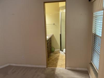 Photo 4 of 15 of home located at 15406 Lakeshore Villa Street Tampa, FL 33613