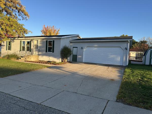 1997 Four Seasons Mobile Home For Sale