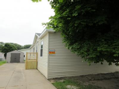 Photo 4 of 18 of home located at 43342 Colonial Dr Clinton Township, MI 48036