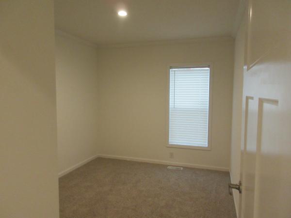 2025 Skyline 2LN687 Mobile Home