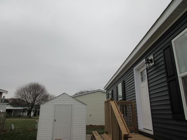 2025 Skyline 2LN687 Mobile Home