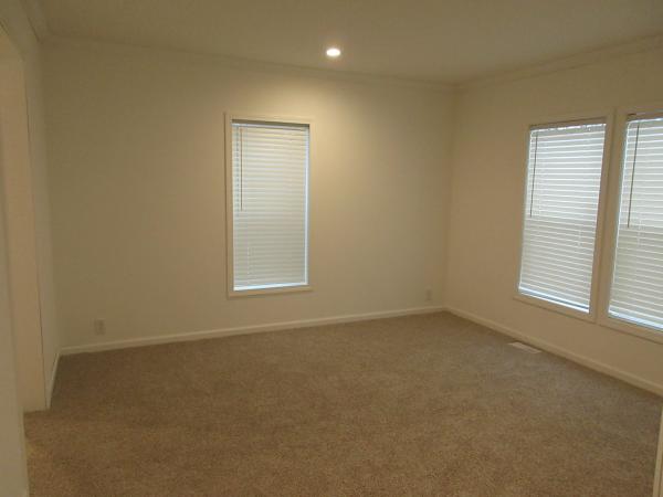 2025 Skyline 2LN687 Mobile Home