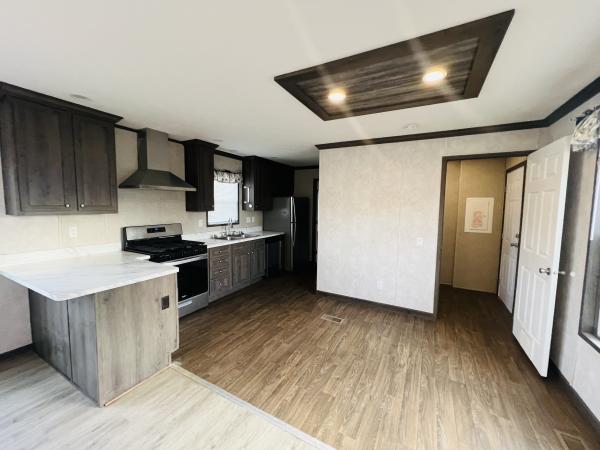 2023 430IN16683A  Home