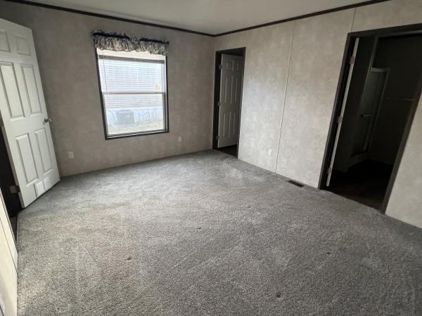 2023 430IN16683A  Home