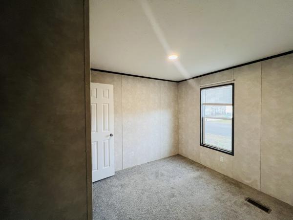 2023 430IN16683A  Home