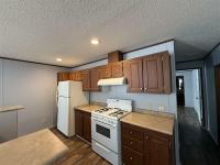 2018 LH168032LF  Home