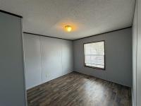 2018 LH168032LF  Home