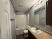 2018 LH168032LF  Home