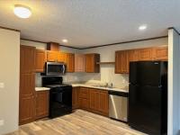 2021 LH166432-F  Home