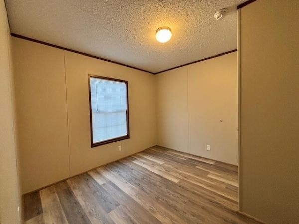 2021 LH166432-F  Home