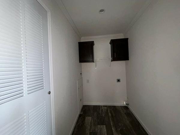 2025 Skyline 31-F500 Mobile Home