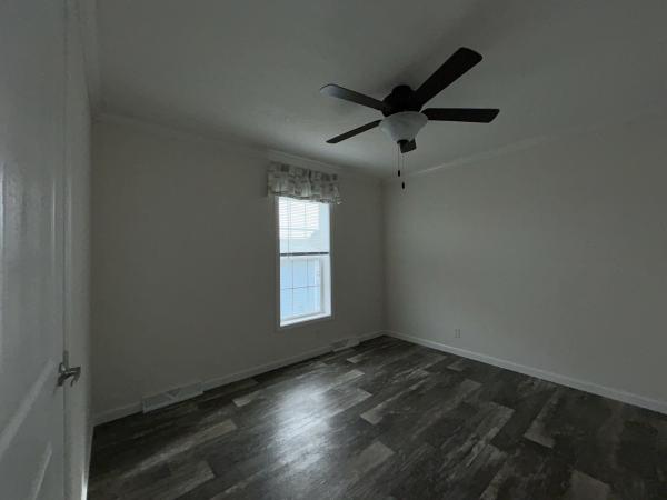 2025 Skyline 31-F500 Mobile Home