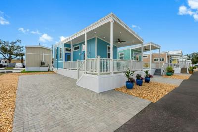 Photo 2 of 22 of home located at 12121 Vonn Rd Site # 521 Largo, FL 33774