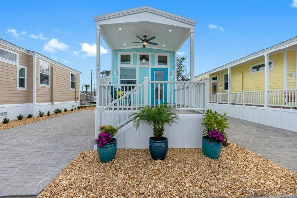 2025 Gulf Atlantic Cottages, LLC Seabreeze Oasis Manufactured Home