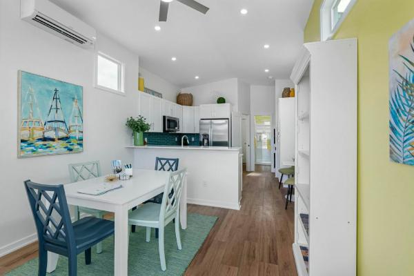 2025 Gulf Atlantic Cottages, LLC Seabreeze Oasis Manufactured Home