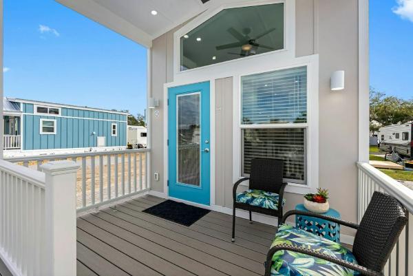 2025 Gulf Atlantic Cottages, LLC Paradise Pointe Manufactured Home