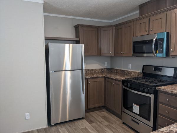 2022 Champion Redman Advantage II  Home