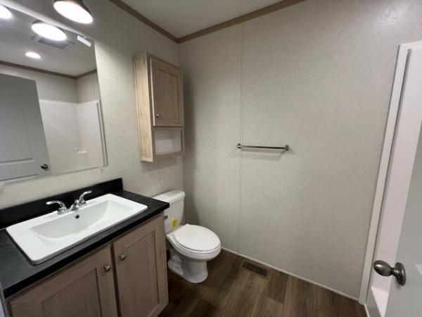 2025 Clayton 6016-4200 Adreanaline  Home