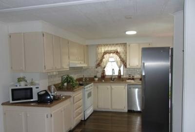 Photo 5 of 11 of home located at 1834 Amberwood Drive Riverview, FL 33578