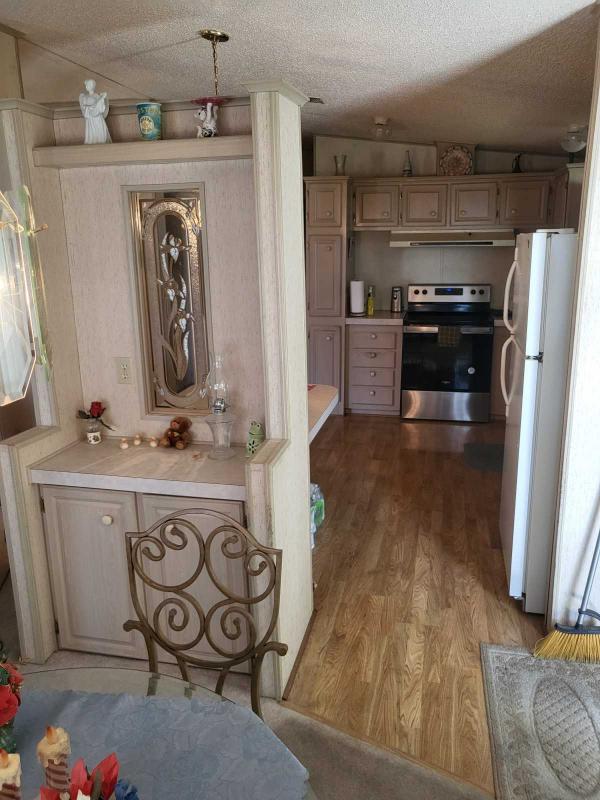 1991 Suncoast M.H. Mobile Home