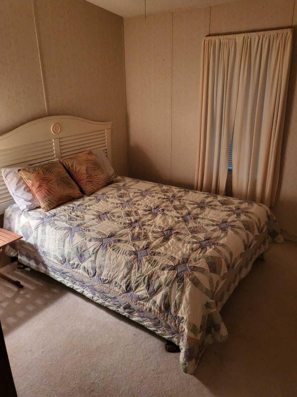 1991 Suncoast M.H. Mobile Home