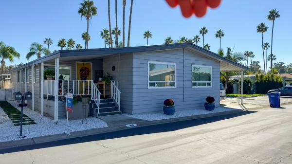 1973 FASHION MANOR  Home