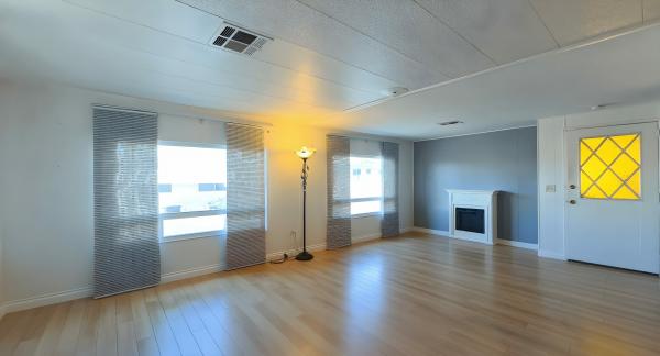 1973 FASHION MANOR Mobile Home