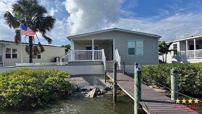 Mobile Home at 117 E Harbor Dr. Vero Beach, FL 32960