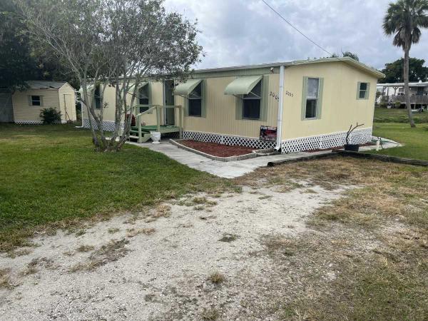 1978  Mobile Home For Sale