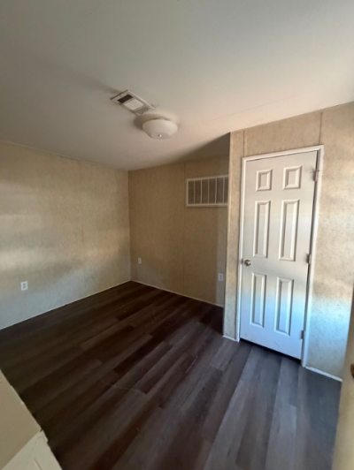 Photo 5 of 11 of home located at 5601 West Missouri Avenue Glendale, AZ 85301