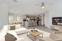 2021 Champion HOMCS-HC4562C Manufactured Home