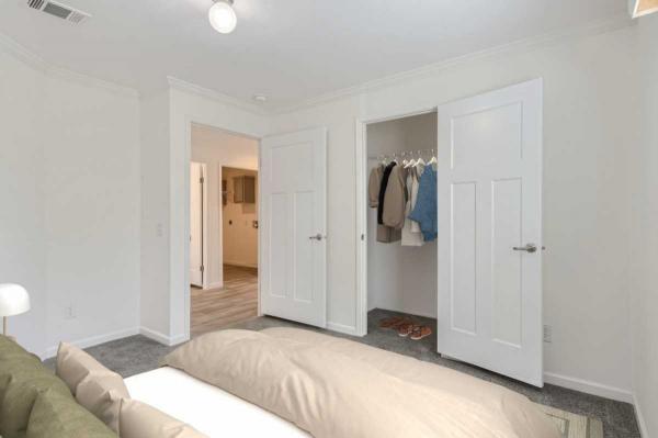 2021 Champion HOMCS-HC4562C Manufactured Home