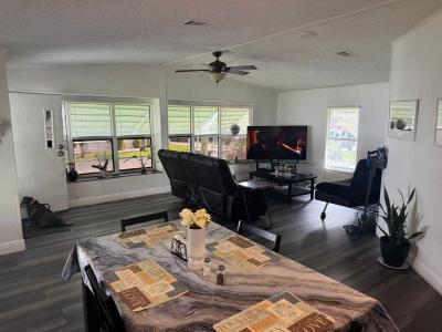 Photo 3 of 14 of home located at 6059 Palm Harbor Drive Lantana, FL 33462