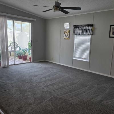 Photo 2 of 8 of home located at 912 Town & Country Blvd Sebring, FL 33870
