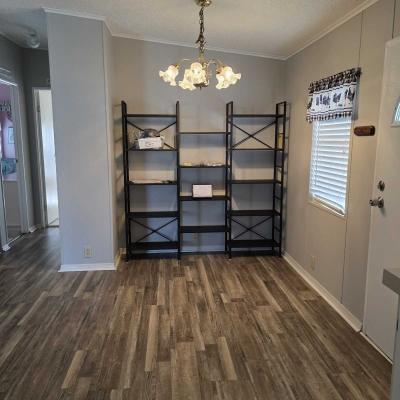 Photo 3 of 8 of home located at 912 Town & Country Blvd Sebring, FL 33870