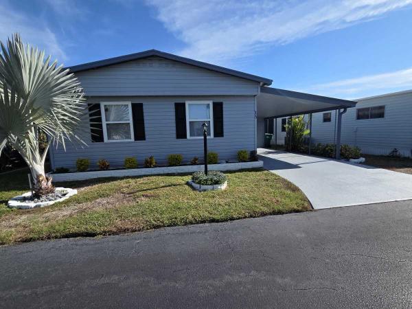 Photo 1 of 2 of home located at 327 3rd St Dr W #15 Palmetto, FL 34221