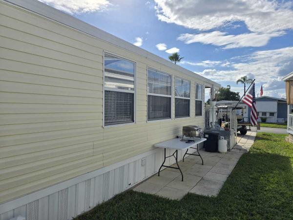 2005 STEW  HS Mobile Home