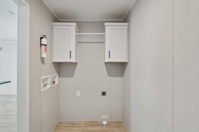 Photo 5 of 6 of home located at 2810 Elmwood Park Dr. Lot 21 Valparaiso, IN 46385