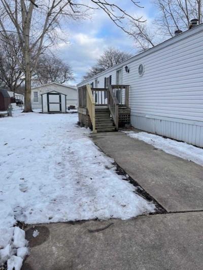 Photo 2 of 14 of home located at 22025 Dubois #129 Romulus, MI 48174