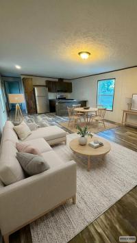 2022 Skyline CHPR-1676H32P02 Manufactured Home