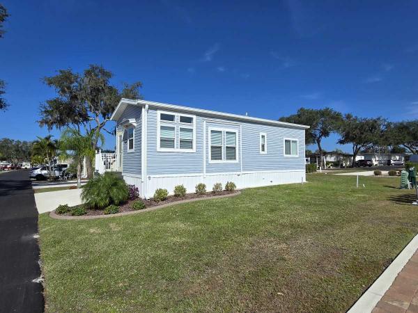 2022 Chariot Eagle Hawk Mobile Home