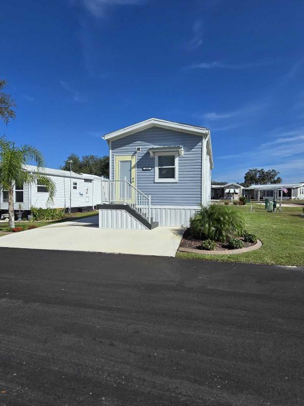 2022 Chariot Eagle Hawk Mobile Home